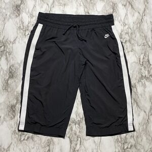 Nike Junior Womens Basketball Shorts Size L (12-14) Black White Striped Logo‎